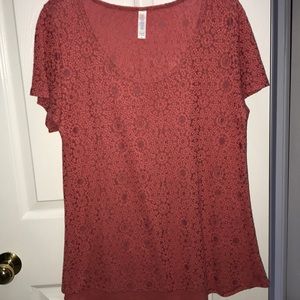 3/$25 Sale! 💵 LuLaRoe M Pink Classic T